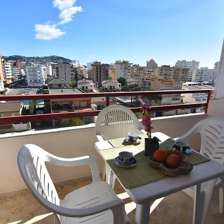 Appartement Rnet - 600 Llevant 04-06 B