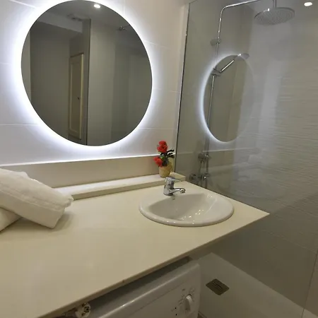 Rnet - 600 Llevant 04-06 B Roses