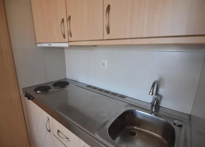 Rnet - 600 Llevant 04-06 B