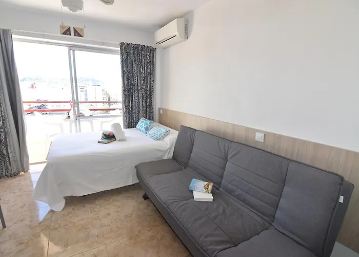 Rnet - 600 Llevant 04-06 B